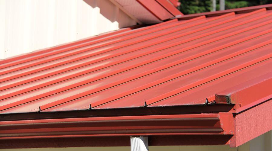 Professional gutter cleaning services in Pointblank, TX